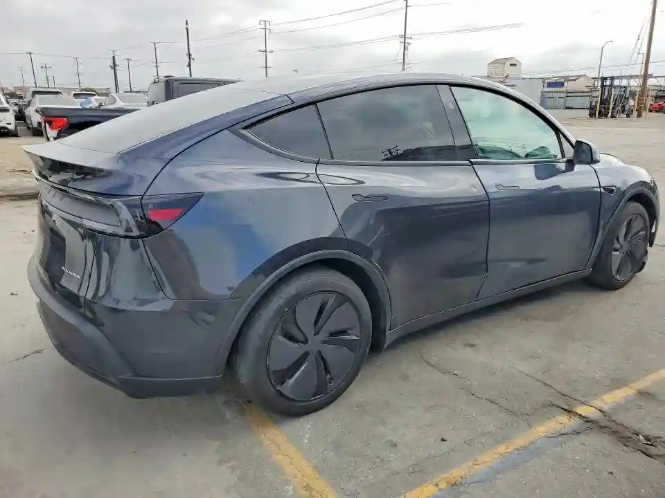 7SAYGDEE9TF343067 2026 TESLA MODEL Y-2