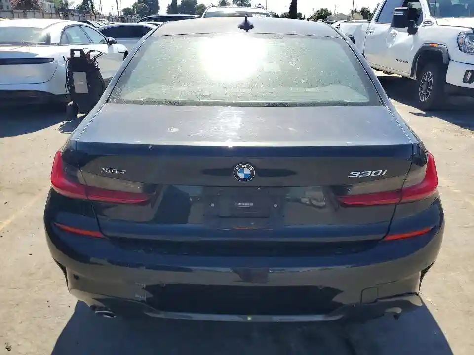 3MW5R7J04M8B86718 2021 BMW 3 SERIES-5