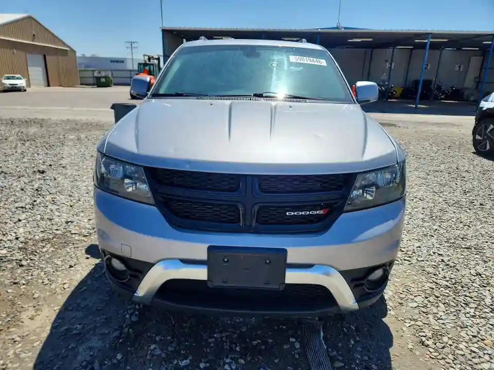 3C4PDDGG6KT739120 2019 DODGE JOURNEY-4