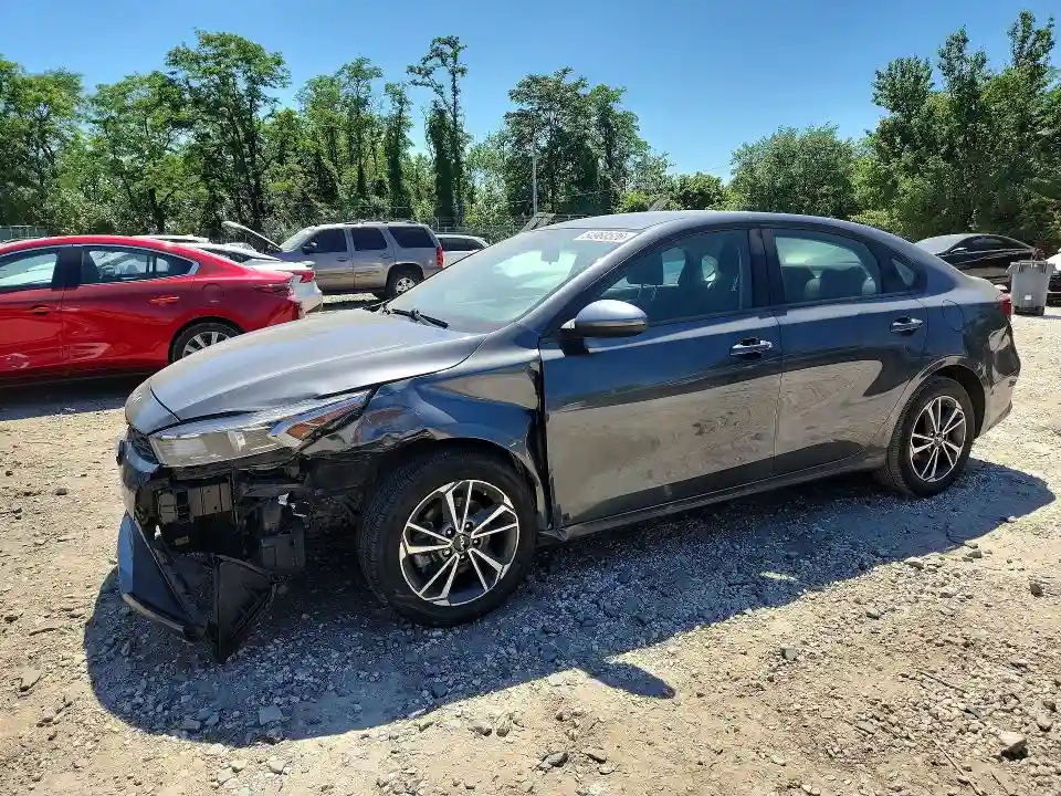 3KPF24AD9NE462164 2022 KIA FORTE-0