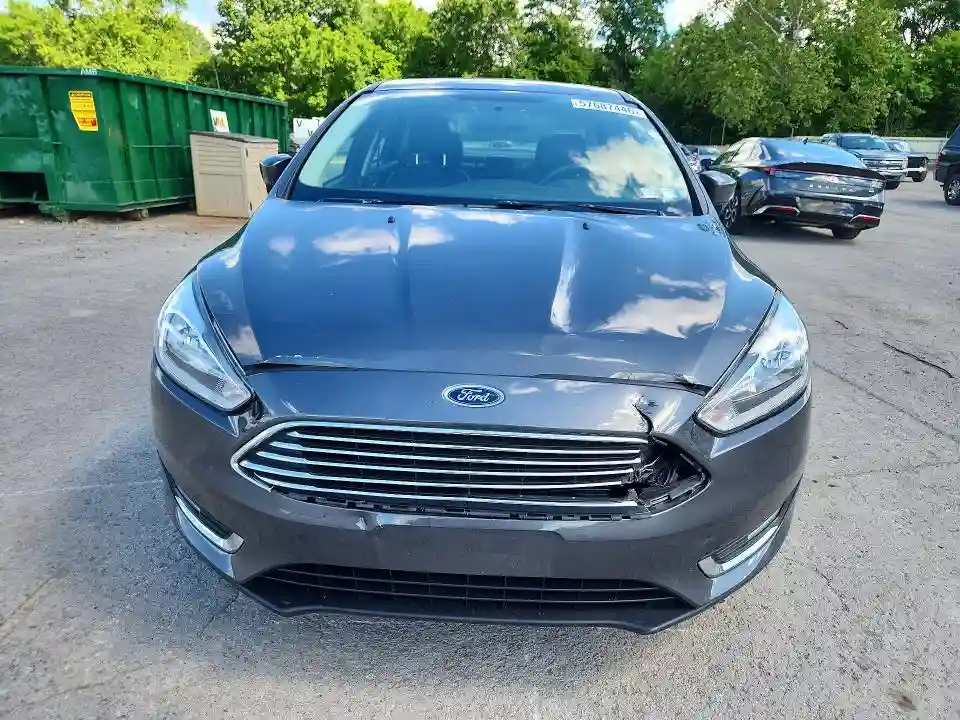 1FADP3J28HL260225 2017 FORD FOCUS-4