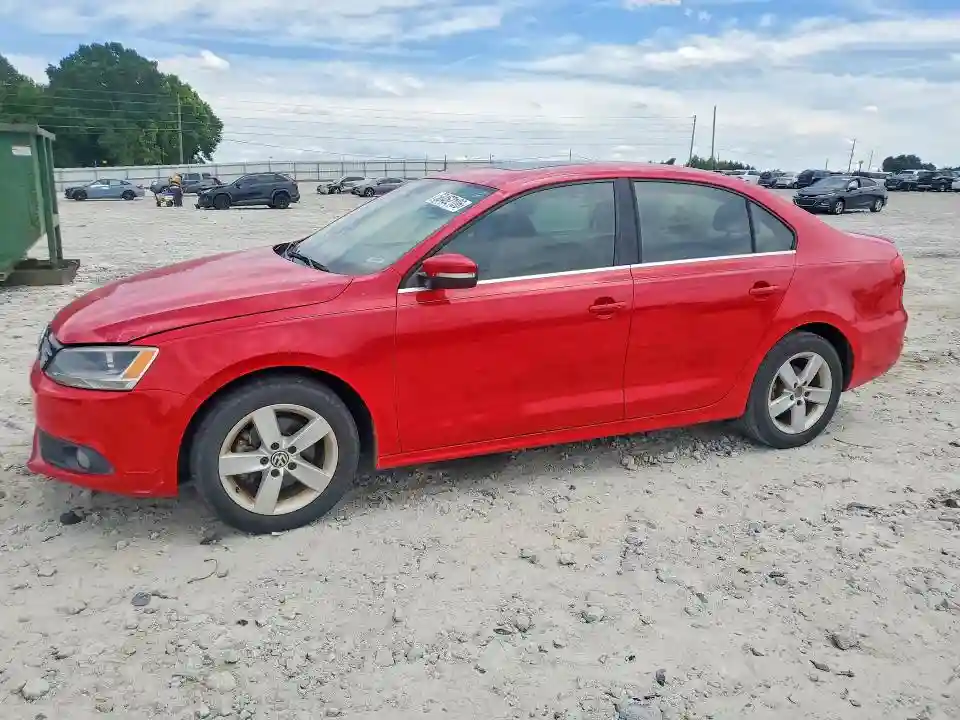 3VWLL7AJ7CM377637 2012 VOLKSWAGEN JETTA-0