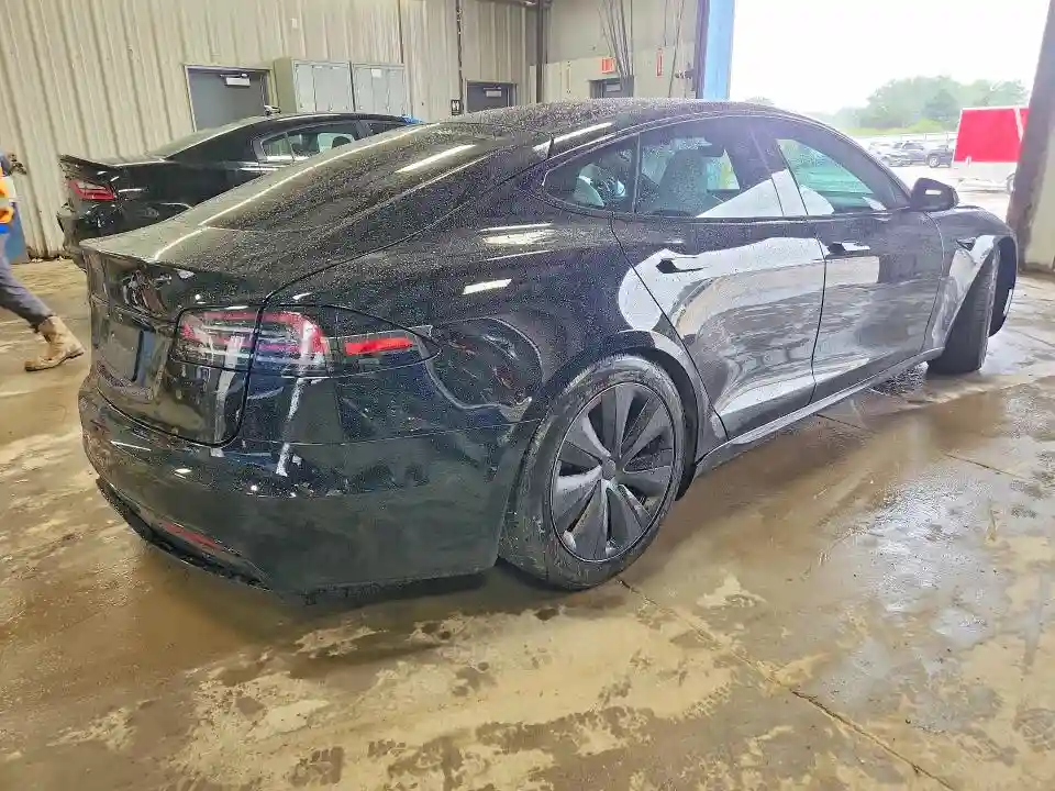 5YJSA1E52RF543624 2024 TESLA MODEL S-2