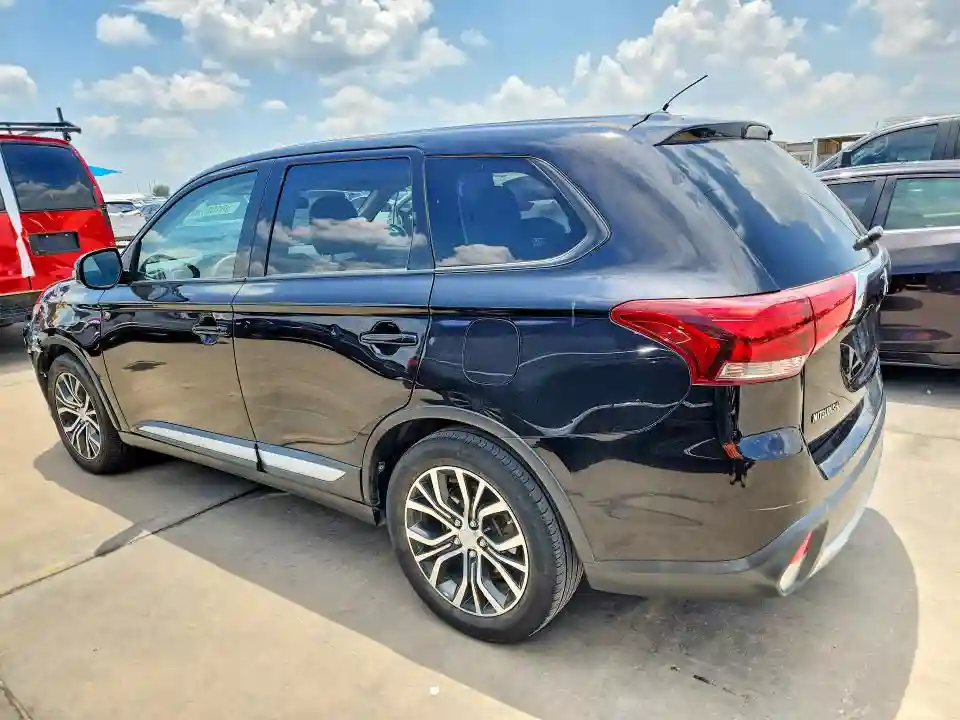 JA4AD3A38GZ011797 2016 MITSUBISHI OUTLANDER-1