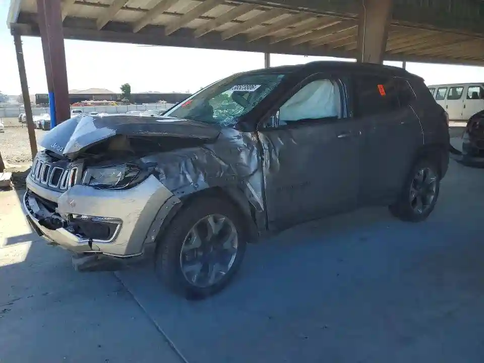 3C4NJCCB5JT257080 2018 JEEP COMPASS-0