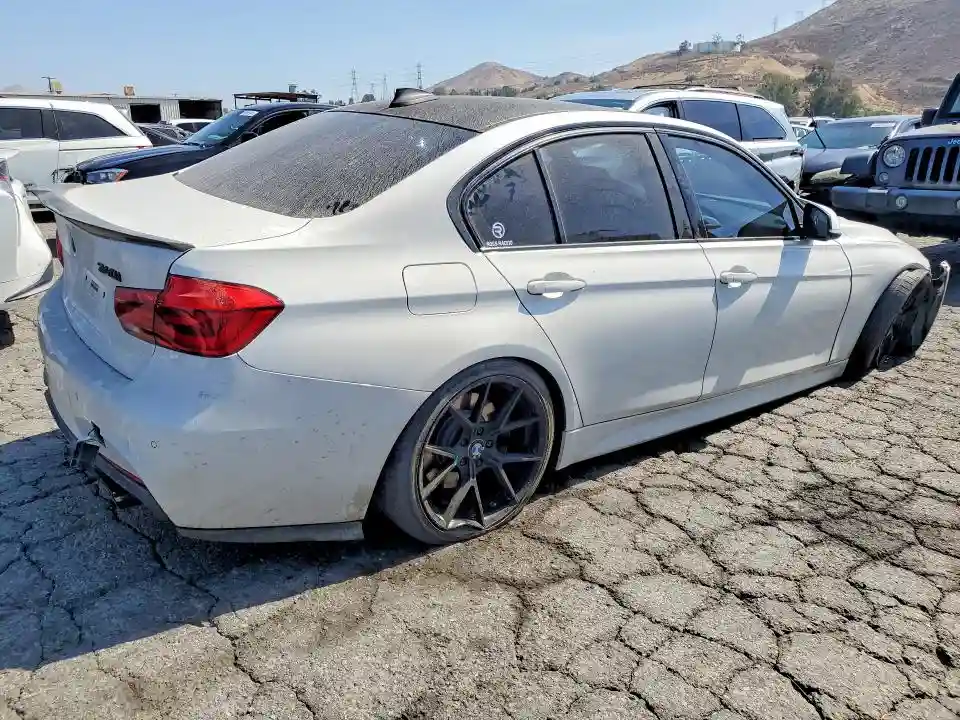WBA8B3G54GNT62360 2016 BMW 3 SERIES-2