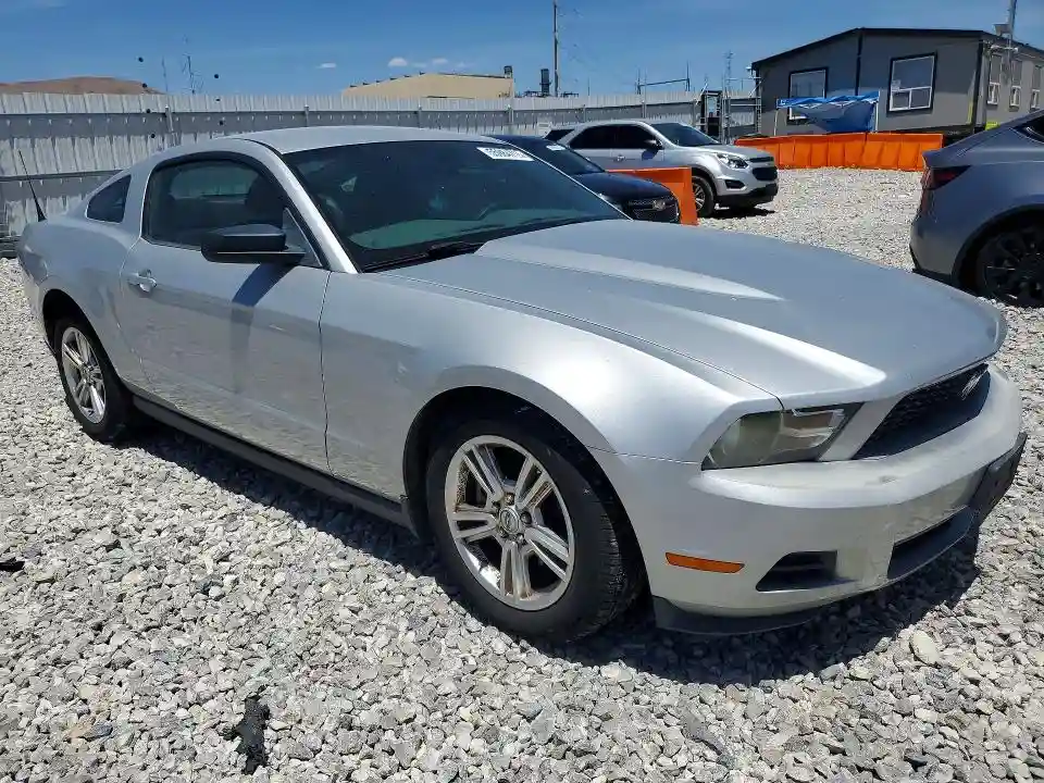 1ZVBP8ANXA5176388 2010 FORD MUSTANG-3