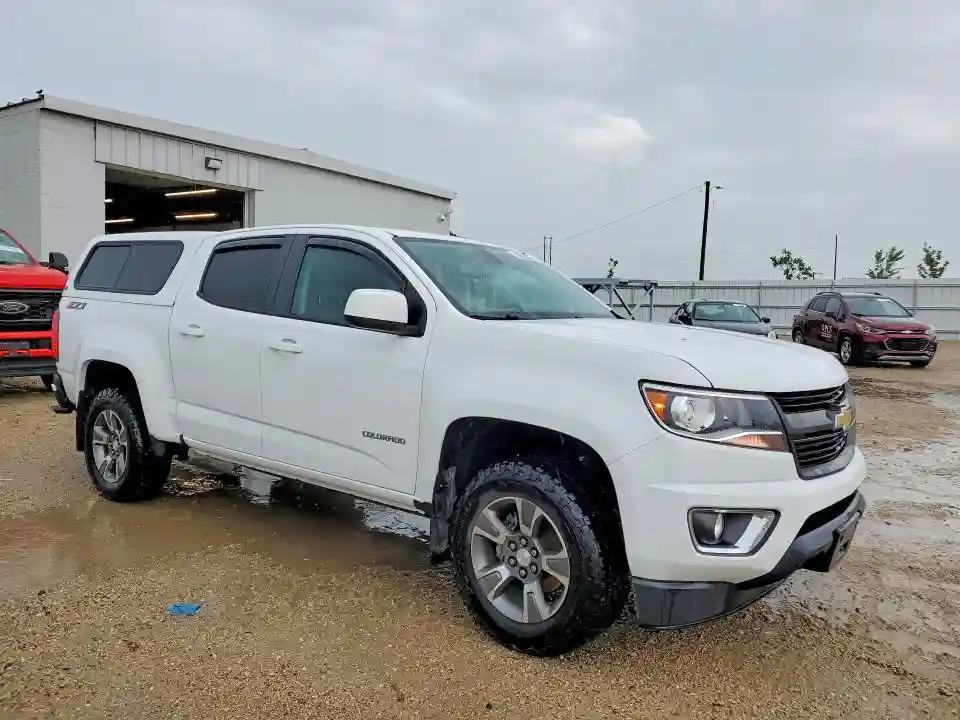 1GCGTDENXH1277990 2017 CHEVROLET COLORADO-3