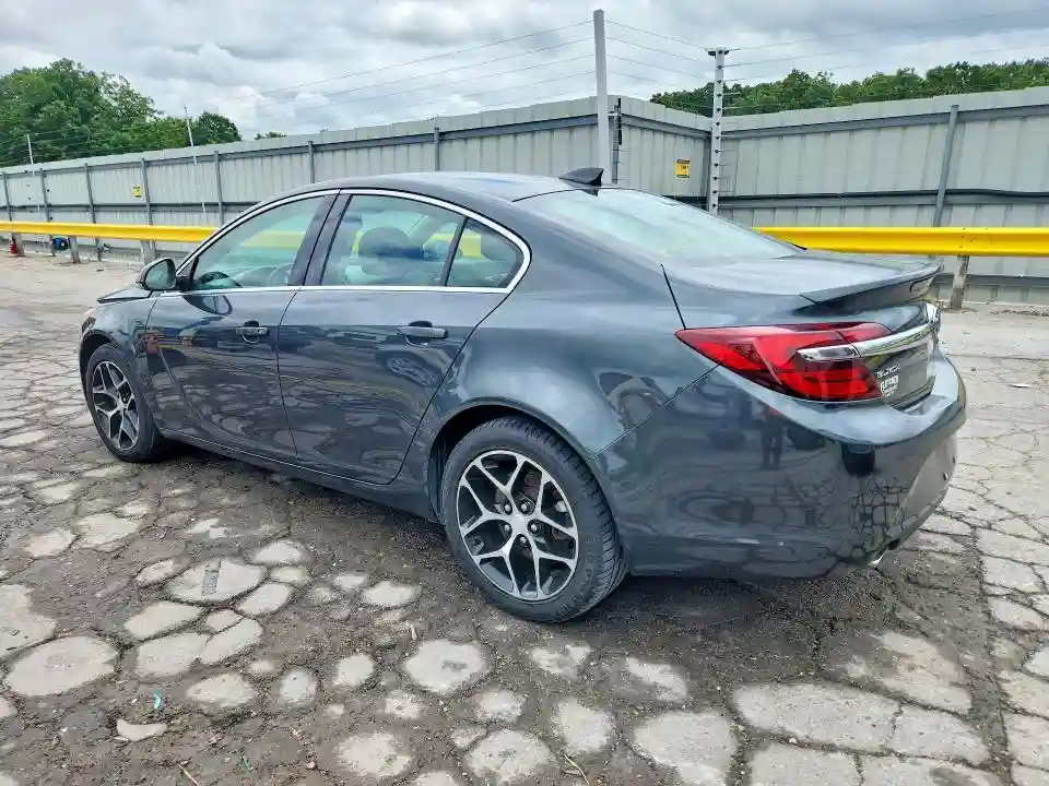 2G4GL5EX0H9135582 2017 BUICK REGAL-1