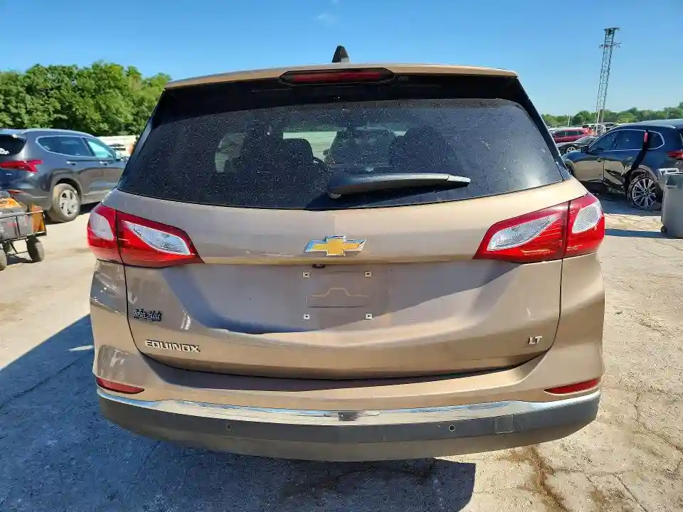 2GNAXJEV8J6176210 2018 CHEVROLET EQUINOX-5