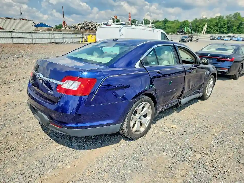 1FAHP2EW8BG156925 2011 FORD TAURUS-2
