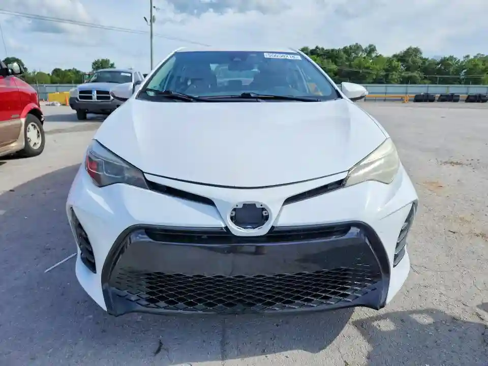 2T1BURHE6JC079702 2018 TOYOTA COROLLA-4
