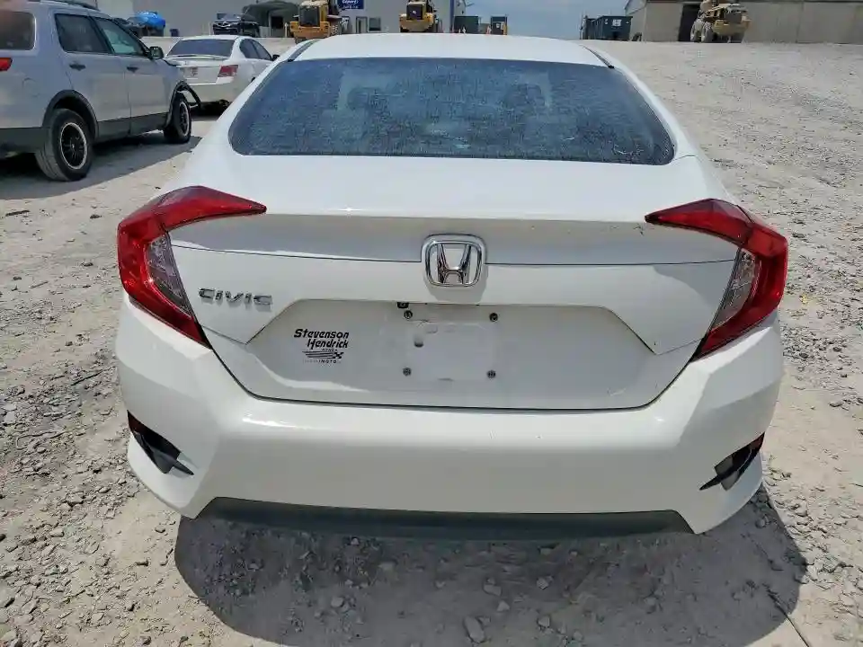 2HGFC2F56JH600620 2018 HONDA CIVIC-5
