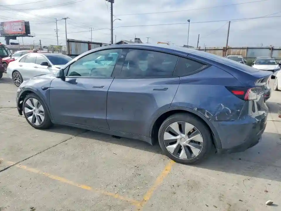 7SAYGDEE4PF789875 2023 TESLA MODEL Y-1