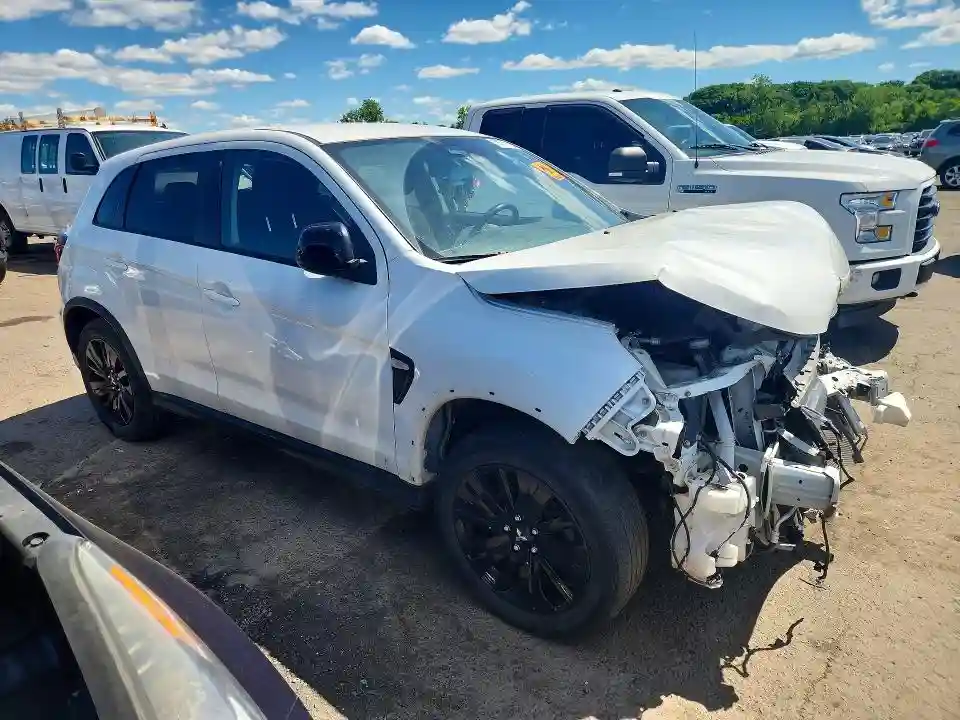 JA4APUAU4MU004568 2021 MITSUBISHI OUTLANDER-3