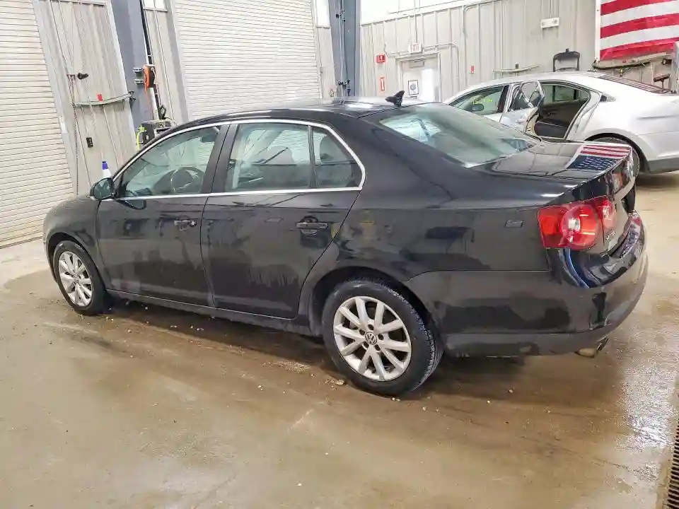 3VWRX7AJ6AM041537 2010 VOLKSWAGEN JETTA-1