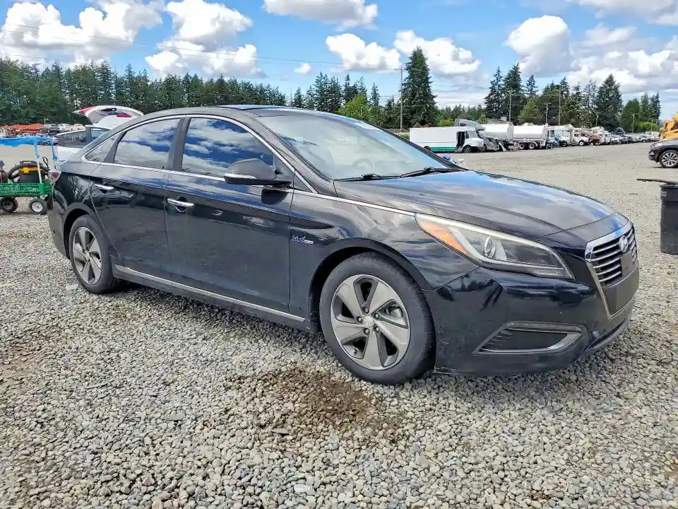 KMHE34L18GA009540 2016 HYUNDAI SONATA-3