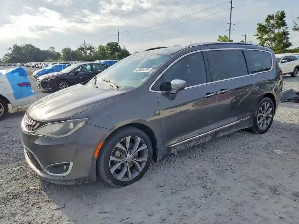 2C4RC1GG6JR106791 2018 CHRYSLER PACIFICA-0