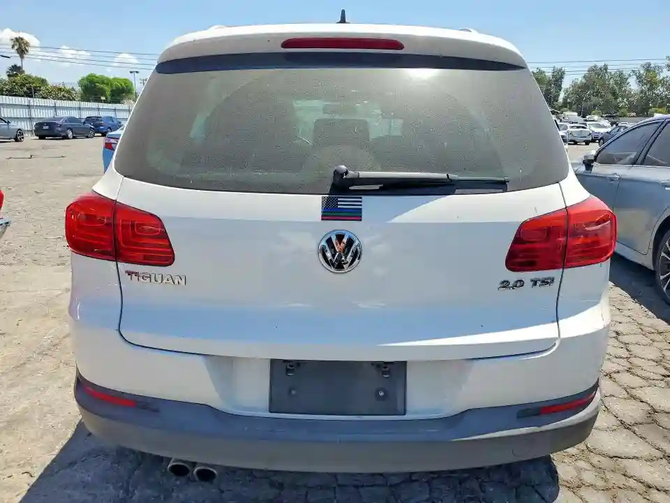WVGAV7AX8CW530532 2012 VOLKSWAGEN TIGUAN-5