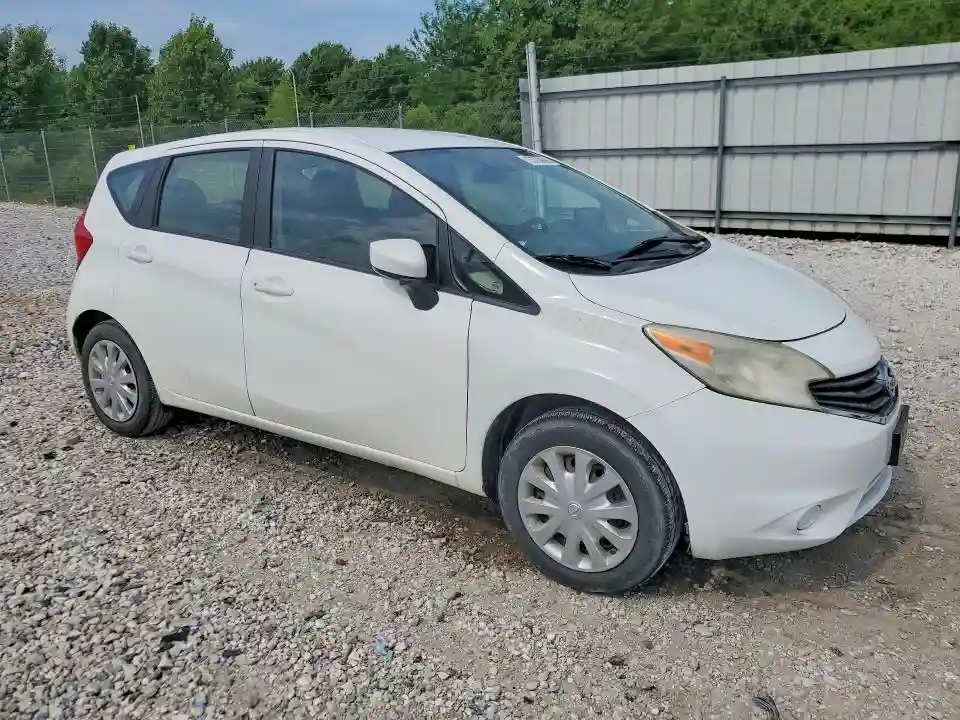 3N1CE2CP9FL415948 2015 NISSAN VERSA-3