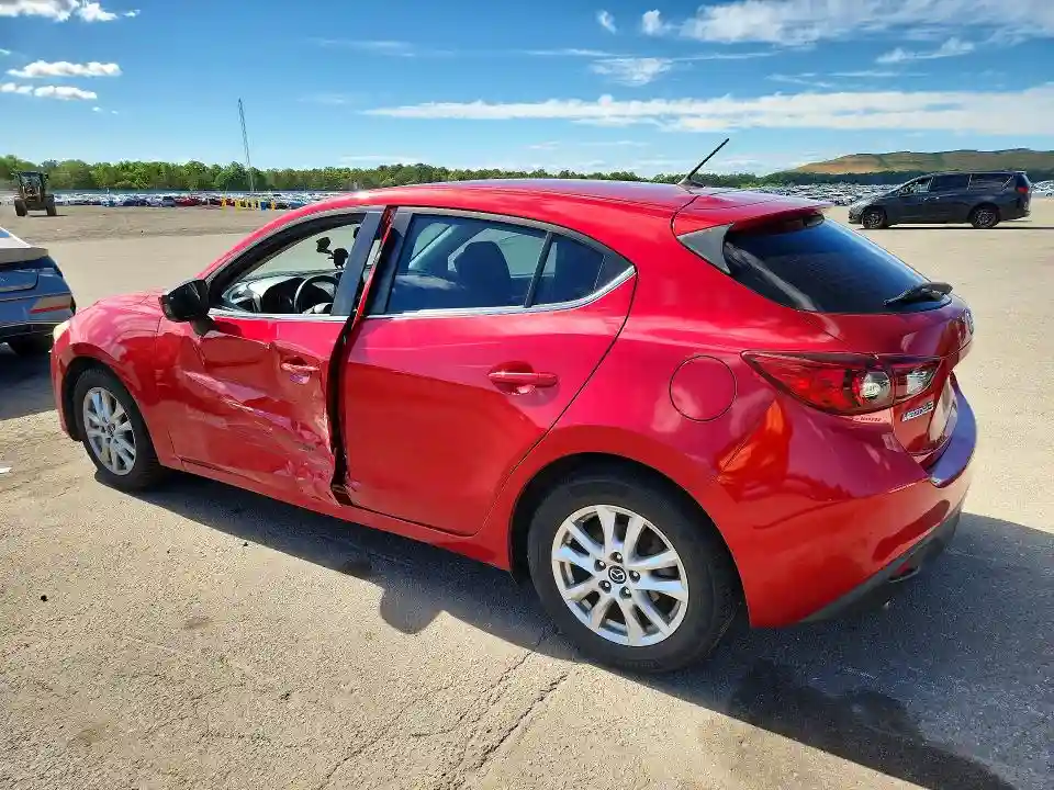 JM1BM1L70G1345996 2016 MAZDA 3-1