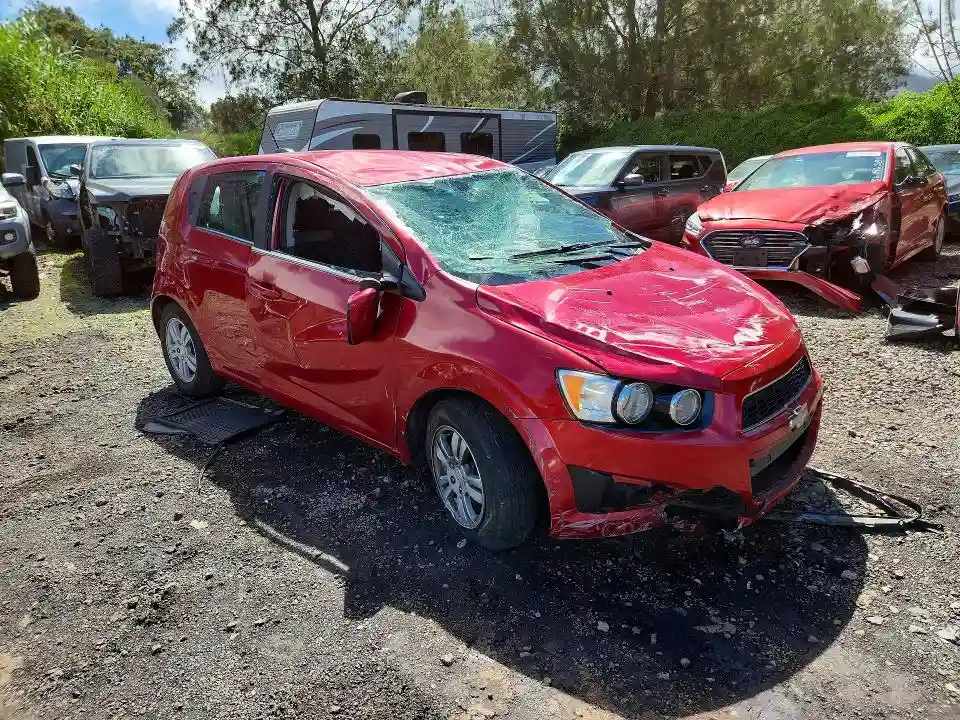 1G1JC6SH7F4171078 2015 CHEVROLET SONIC-3