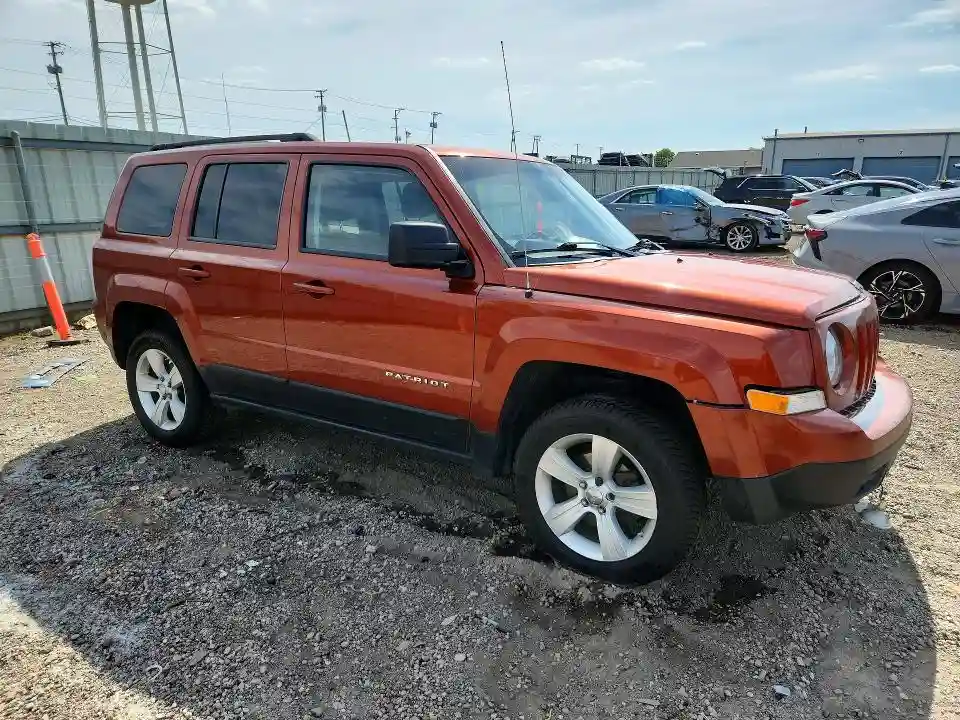 1C4NJRFB7CD617022 2012 JEEP PATRIOT-3