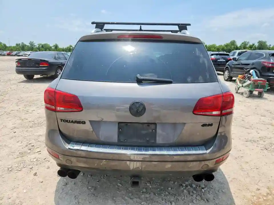 WVGFF9BP3BD001237 2011 VOLKSWAGEN TOUAREG-5