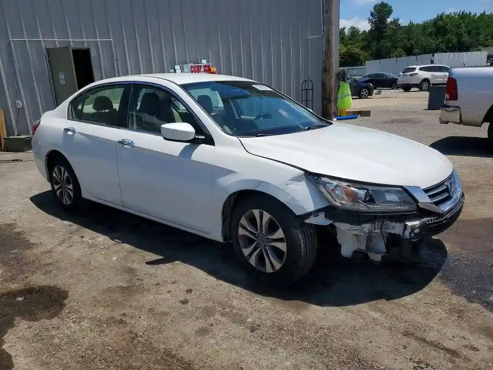 1HGCR2F37FA068610 2015 HONDA ACCORD-3