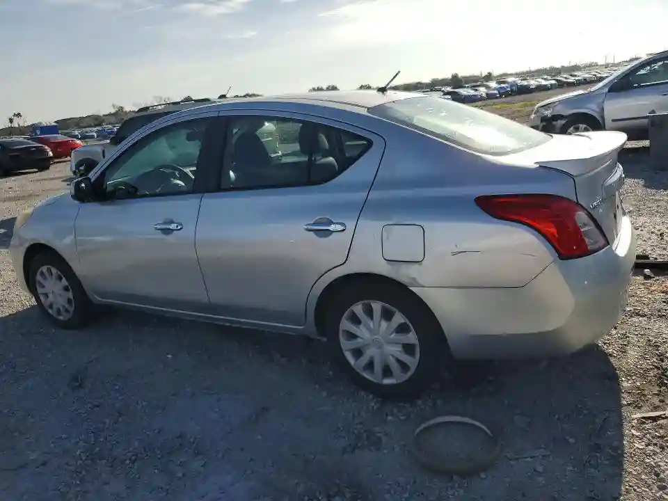 3N1CN7APXDL859918 2013 NISSAN VERSA-1