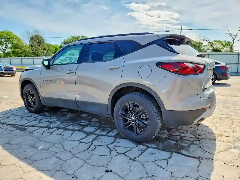 3GNKBBRA0MS526466 2021 CHEVROLET BLAZER-1