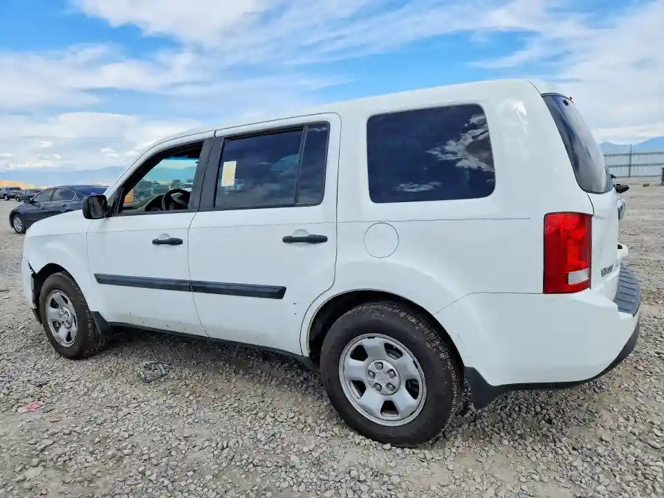 5FNYF3H28FB020855 2015 HONDA PILOT-1