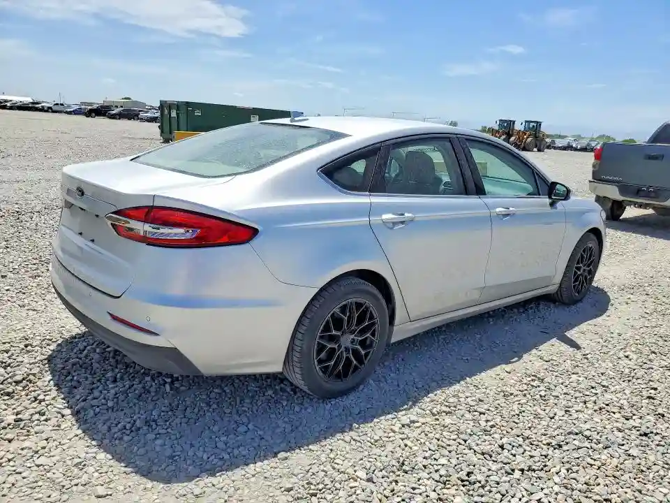 3FA6P0LU5KR225673 2019 FORD FUSION-2