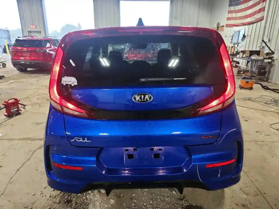 KNDJ63AU1M7786121 2021 KIA SOUL-5