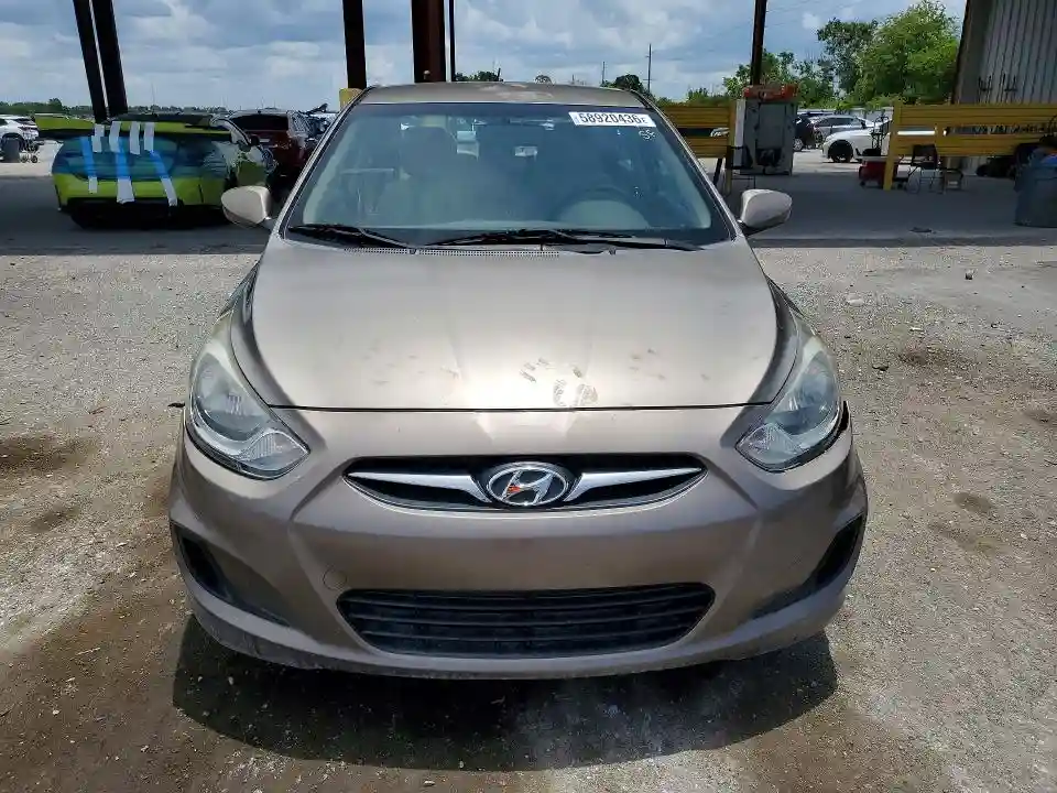 KMHCT4AE4DU417640 2013 HYUNDAI ACCENT-4
