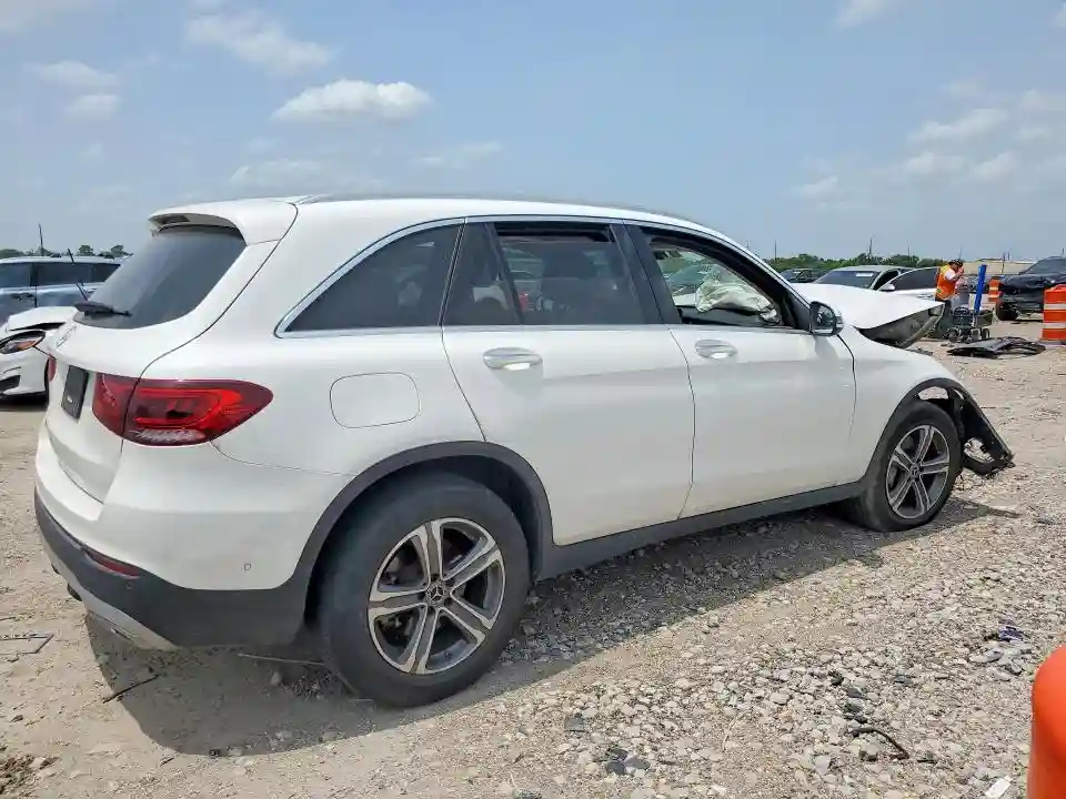 W1N0G8DB2MF900853 2021 MERCEDES-BENZ GLC-CLASS-2
