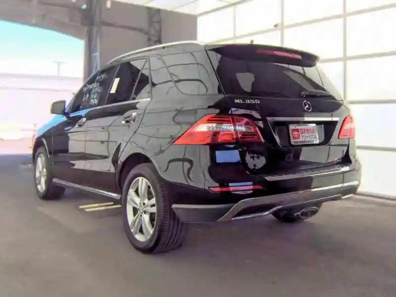 4JGDA5JB6DA229659 2013 MERCEDES-BENZ M-CLASS-2
