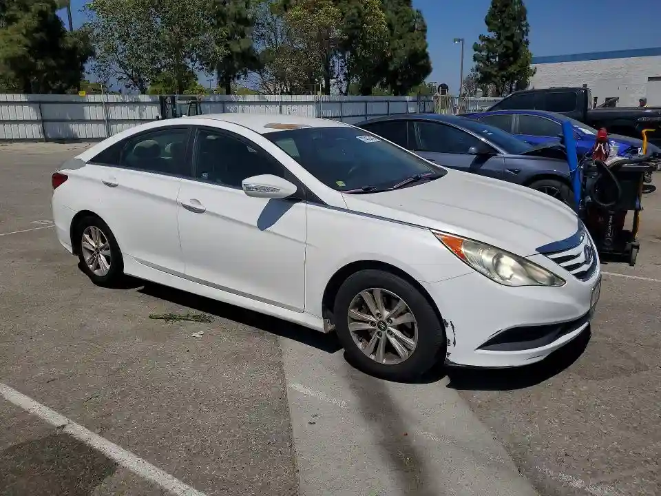 5NPEB4AC4EH862762 2014 HYUNDAI SONATA GLS-3