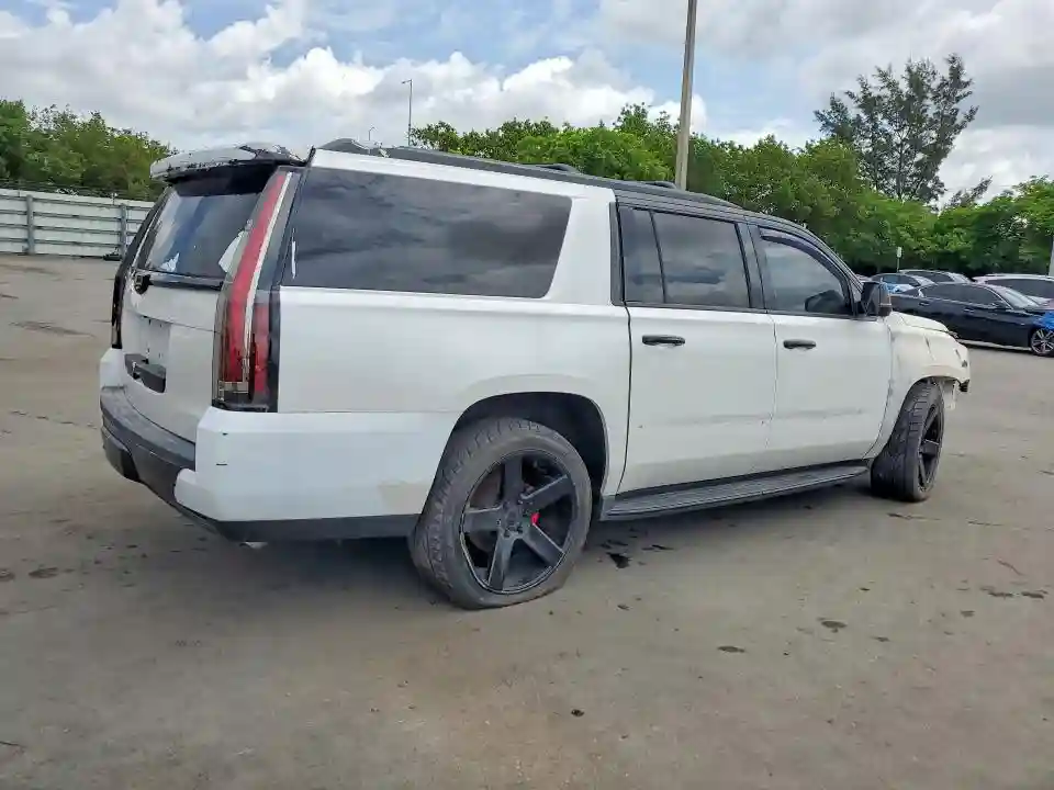 1GYS4HKJ9GR177082 2016 CADILLAC ESCALADE-2