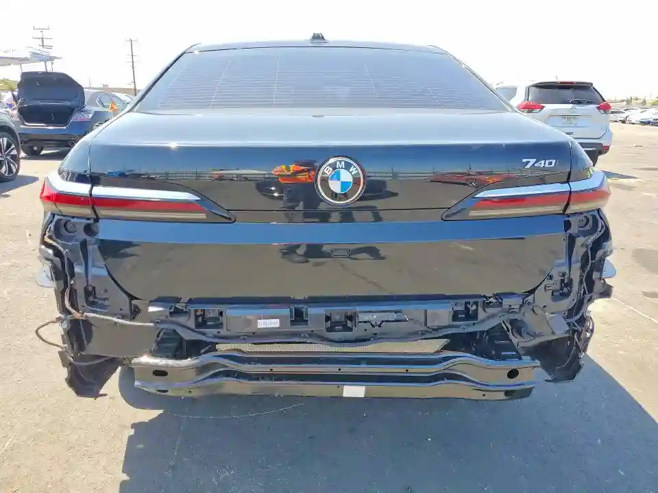 WBA23EH08RCS25938 2024 BMW 7 SERIES-5
