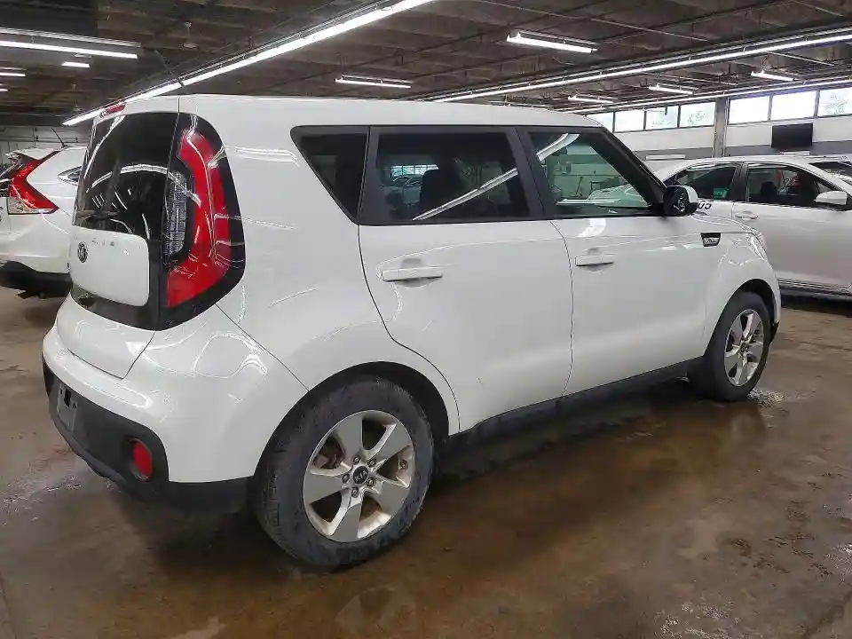 KNDJN2A26K7920825 2019 KIA SOUL-2