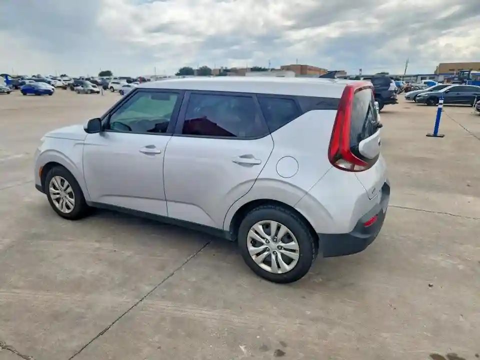 KNDJ23AU9L7073509 2020 KIA SOUL-1