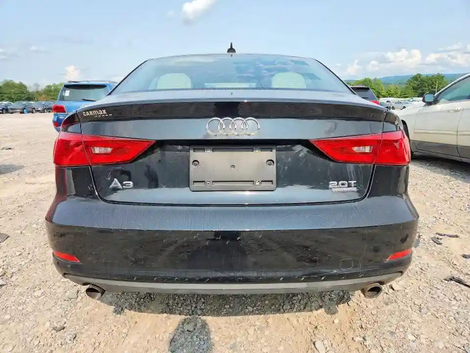 WAUBFGFF3F1130124 2015 AUDI A3-5