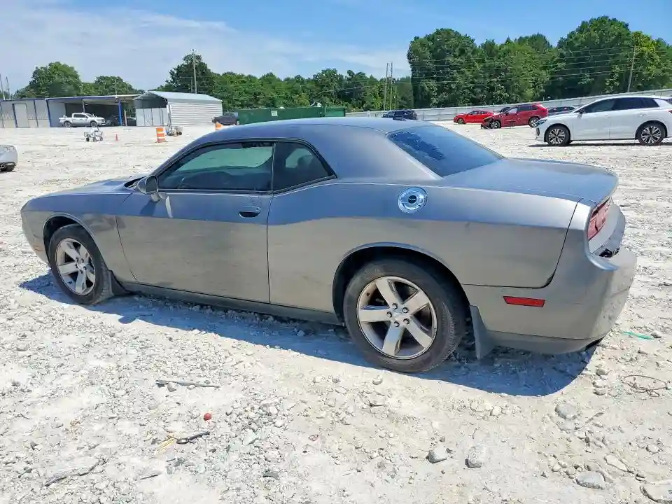 2B3CJ4DG3BH588226 2011 DODGE CHALLENGER-1