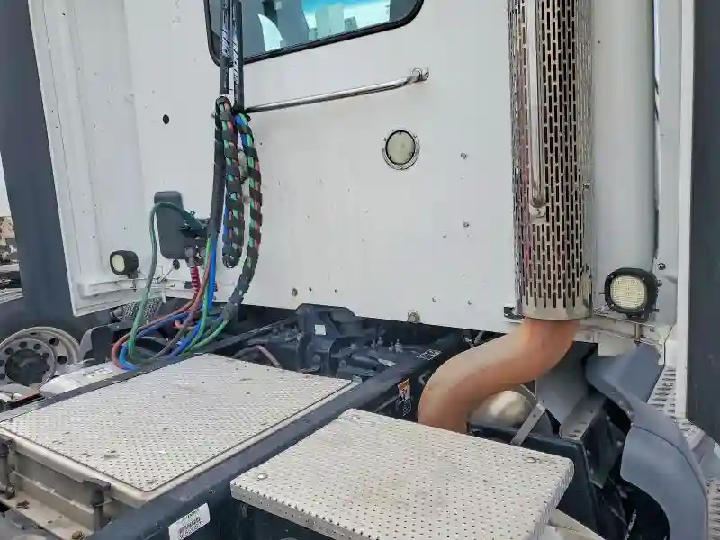 1XPBA48XXHD428725 2017 PETERBILT ALL OTHER-5