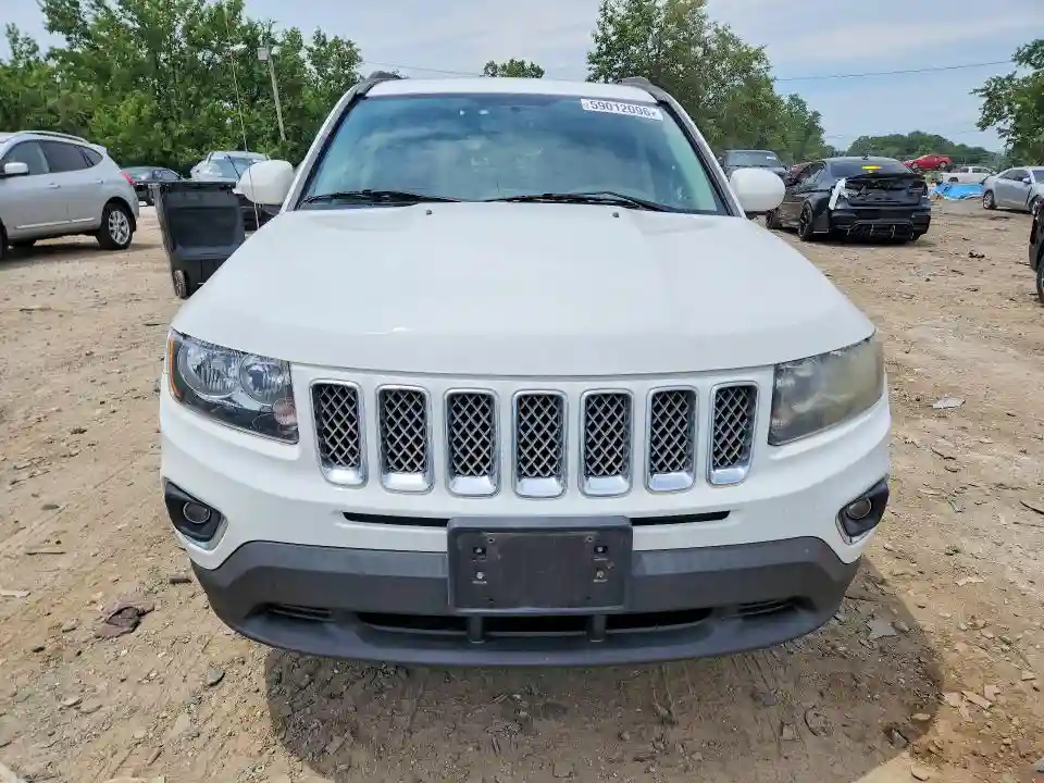 1C4NJDEB3FD396334 2015 JEEP COMPASS-4