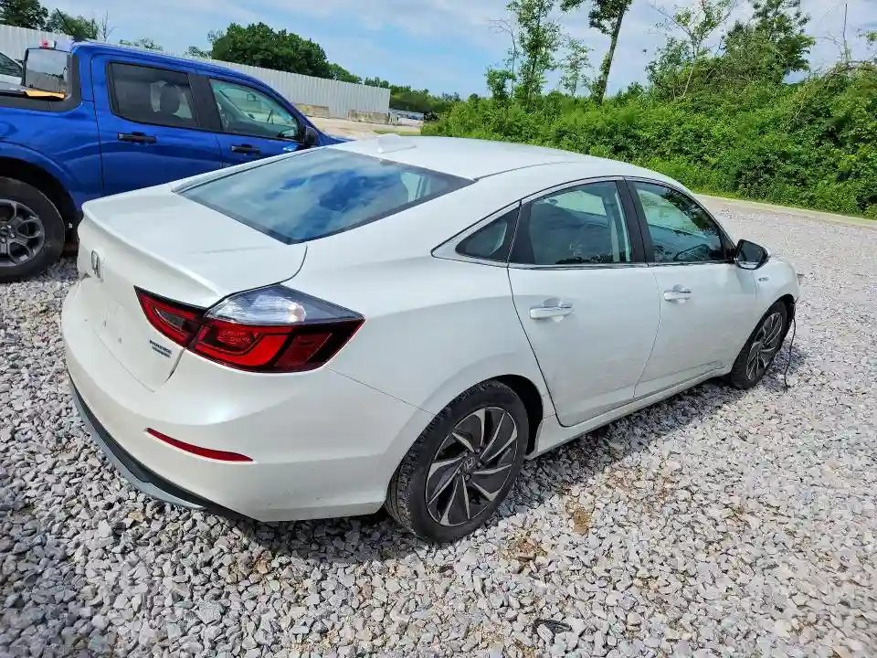 19XZE4F9XNE004769 2022 HONDA INSIGHT-2