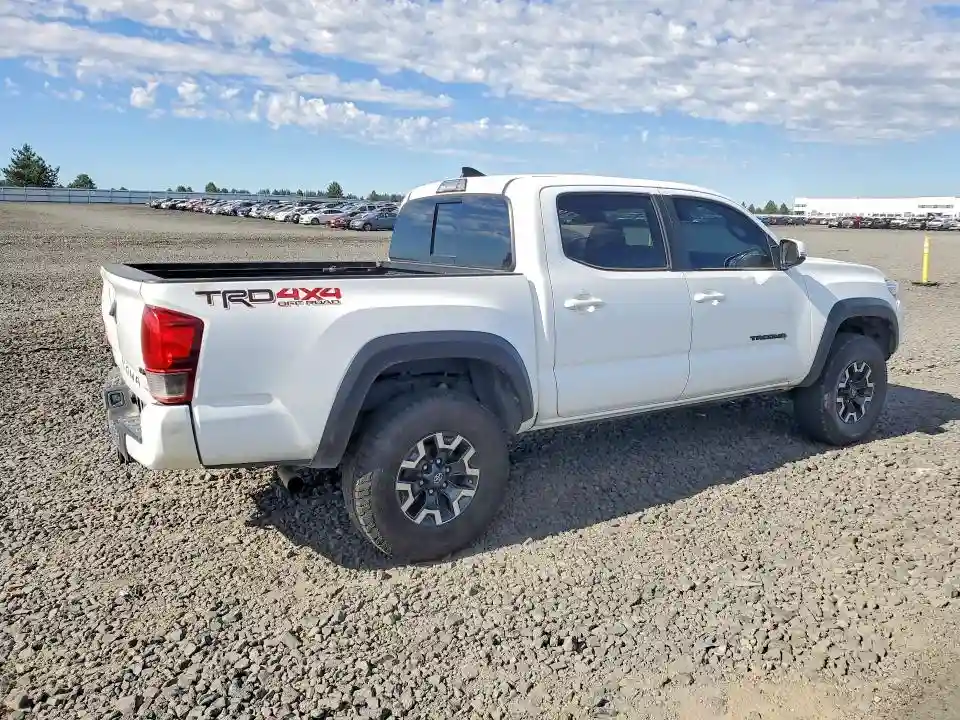 3TMCZ5AN9JM122350 2018 TOYOTA TACOMA-2