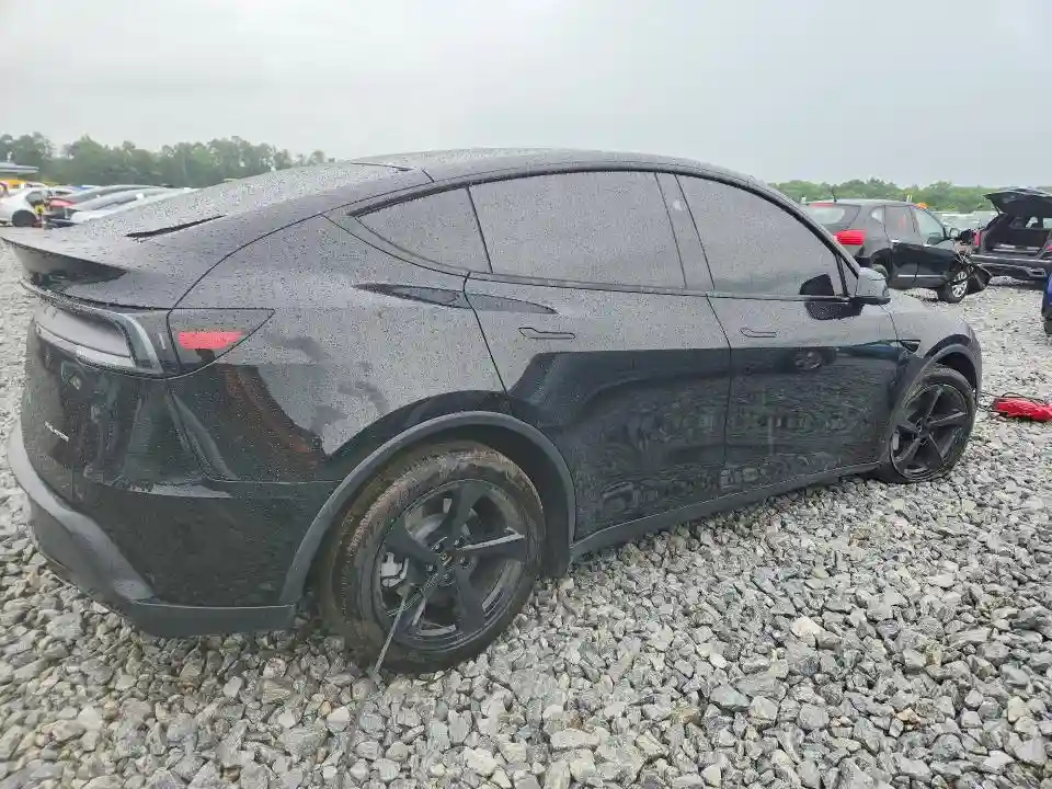 7SAYGDEE6TA406008 2026 TESLA MODEL Y-2