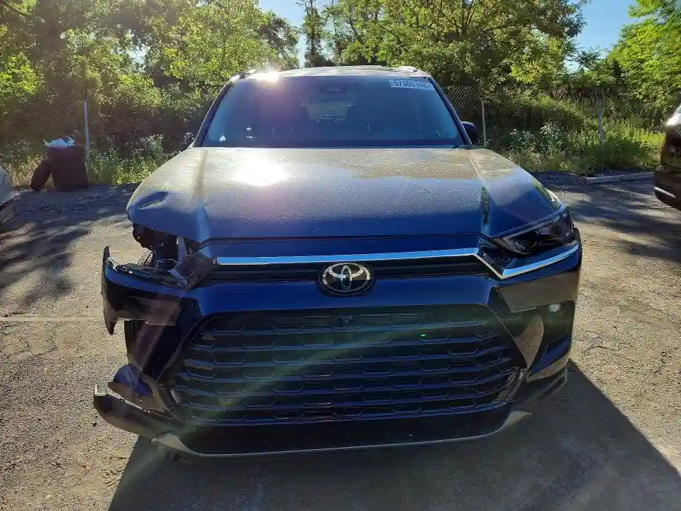 5TDACAB53TS074864 2026 TOYOTA GRAND HIGH-4